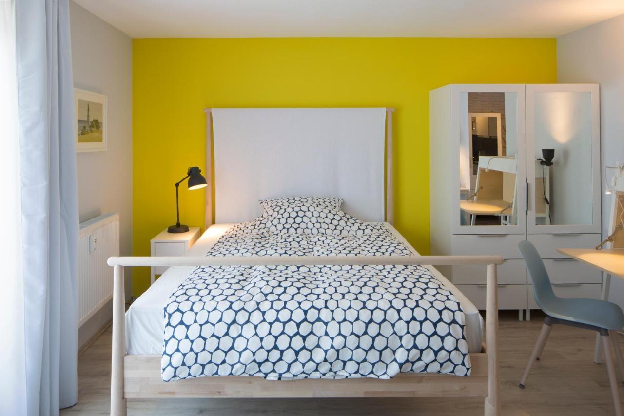 Exklusives Apartment Inklusive Netflix Und Parkplatz Karlsruhe Exterior foto